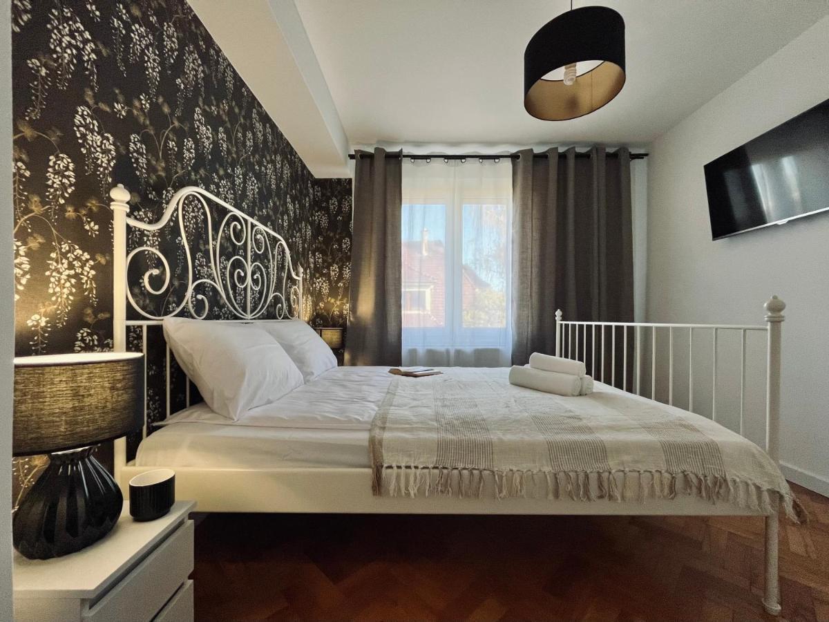 Apartament Dana Browna Jelenia Gora Exterior photo
